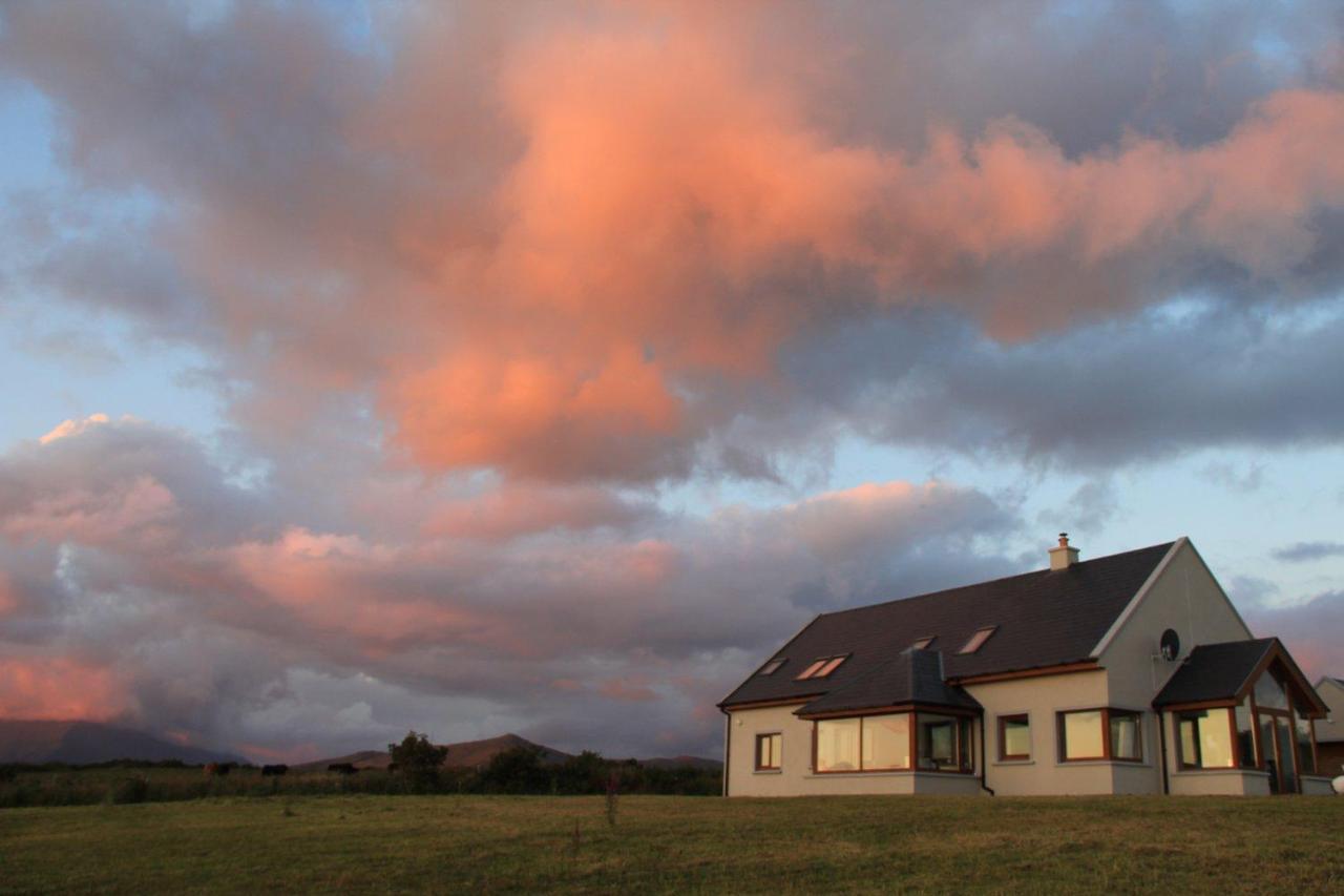Uisce Beatha House B&B Portmagee Exterior foto